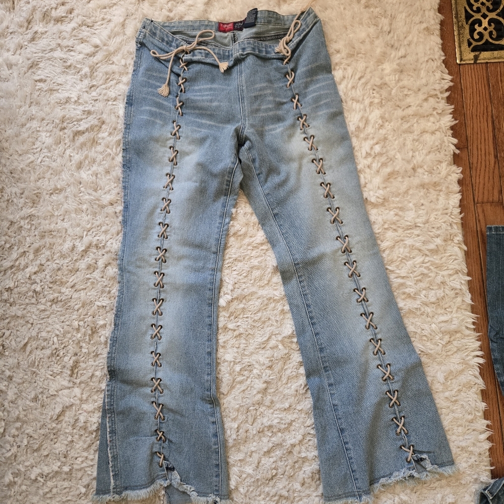 Stylish Blue Jeans with Lace-Up Detail